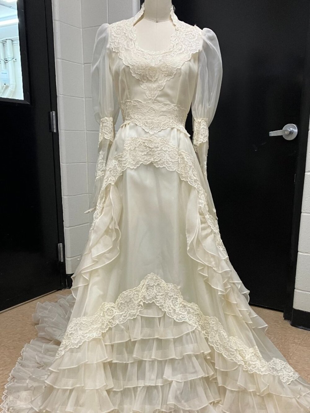 Lizette Creations of California 1970s/80s Wedding Dress